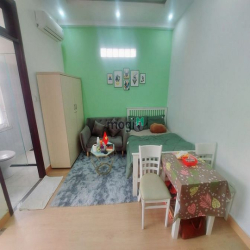 Studio Bancon 1PN Full NT ngay chợ Tân Định 45m2 giá 7tr5