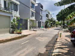 Bán đất thổ cư 90m2 Phạm Hữu Lầu, Quận 7, giá 2tỷ900, sổ hồng riêng.