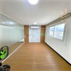 Sàn Văn Phòng Diện Tích 85m2- Lầu 8 - Trung Tâm Phú Nhuận - 20tr/tháng