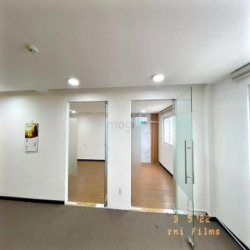 Sàn Văn Phòng Diện Tích 85m2- Lầu 8 - Trung Tâm Phú Nhuận - 20tr/tháng
