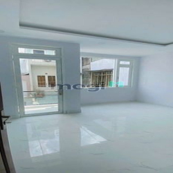 Nhà siêu Rẻ — Trung Tâm Q12 chỉ 3,8tỷ TL