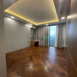 BÁN PENTHOUSE MIDTOWN (M6 )THE Symphonym 247m2 24 Tỷ 500