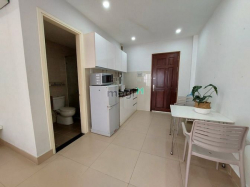 Cho thuê căn hộ quận 1, cửa sổ lớn, gần Bitexco, bến thành, cầu Calmet