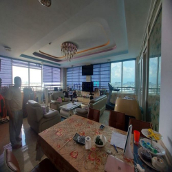 Bán tòa nhà CHDV 8 lầu có TM Phan Huy Ích DT sàn 1000m2 TN 2tỷ 27.9 tỷ