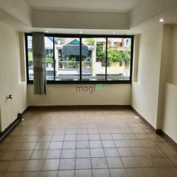 Cho thuê MT phố Phan Xích Long, Phú Nhuận, 4.5x14m, 3 tầng, 45tr