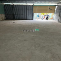 Xưởng Thạnh Lộc 31 - Dt: 10x20m - Giá 10tr