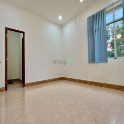 CHO THUÊ biệt thự song lập có sân vườn khu Mỹ Kim 3, Phú Mỹ Hưng, Q7
