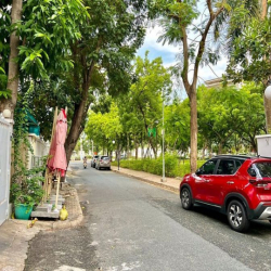 CHO THUÊ biệt thự song lập có sân vườn khu Mỹ Kim 3, Phú Mỹ Hưng, Q7