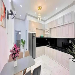 Bán căn nhà Thạnh Lộc 15 Q12, Dt100m2 giá 3ty650 sổ sẵn