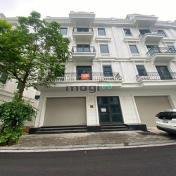 Cho thuê nhà KĐT Kiến Hưng Luxury, Hà Đông, HN. DT 70m, 4.5 tầng, MT 7