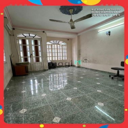 Nhà MẶT TIỀN. 72m2, 4 tầng. Gần chợ Cây Quéo, P1, Gò Vấp.