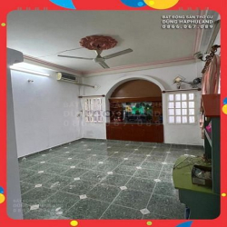 Nhà MẶT TIỀN. 72m2, 4 tầng. Gần chợ Cây Quéo, P1, Gò Vấp.