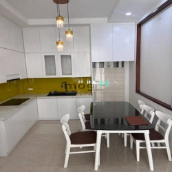 + Đức Giang -Long Biên . +Diên tích 44m2-4 tầng -Mặt tiền 4m giá  chào