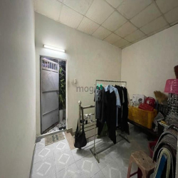 Nhà 2 tầng-HXH- 80m2- Sát chợ Ngã Ba Bầu- Huỳnh Thị Hai, Q.12- 3.6 tỷ