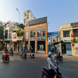 Cho thuê GÓC 231 Lê Văn Sỹ, Q.Phú Nhuận. DT 12x25m