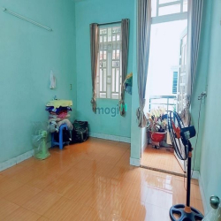 💥🏠Gấp bán, gần HXH, Cốc, Q8, 44m2,3 tầng, ngang 4m,nở hậu, nhỉnh 3tỷ