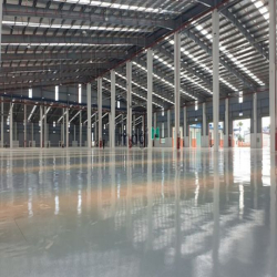 Cho thuê 7000m2 kho tiêu chuẩn PCCC tại KCN Đài Tư giá 6$/m2