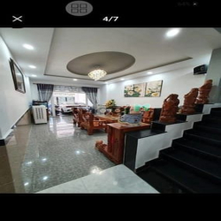 Chính chủ bán nhà 60m2 Lãnh Binh Thăng/Q11,SHR, nằm gần Lotte Q11