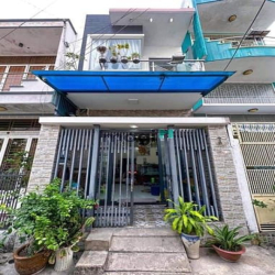 Chính chủ bán nhà 60m2 Lãnh Binh Thăng/Q11,SHR, nằm gần Lotte Q11