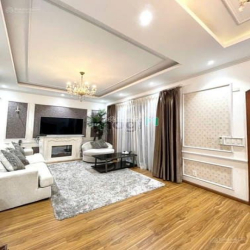Bán gấp BT phố vườn Mỹ Thái 2 - PMH - Q7 , DT: 7x18m. Giá bán 31 tỷ TL