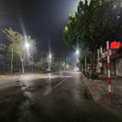 +NGÔ GIA TỰ-ĐỨC GIANG-LB-DT85M2-C4-GIÁ  10.5TỶ(đàm phán).