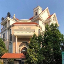 Chính chủ gửi cho thuê biệt thự 204 Nguyễn Văn Hưởng Thảo Điền Quận 2