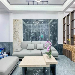 Nhà rẻ Đẹp Cần bán Ra nhà Trần Văn Đang, P9, Q3, 70m2,Giá 2 tỷ 3,SHR