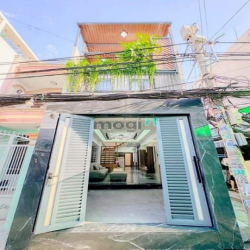 Nhà rẻ Đẹp Cần bán Ra nhà Trần Văn Đang, P9, Q3, 70m2,Giá 2 tỷ 3,SHR