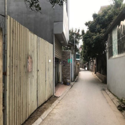 Bán đất mặt phố Bắc Cầu quận Long Biên .Gía 1,88 tỷ .