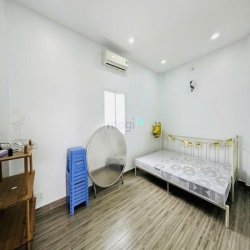 Bán gấp nhà đẹp 3 tầng, 54m2, mặt tiền đường số, P.Thạnh Mỹ Lợi, Quận2
