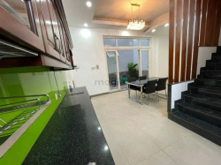 Cho thuê nhà HXT 86/2B Phổ Quang P. 2 Q. Tân Bình