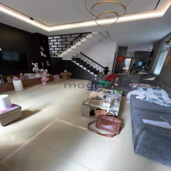 Biệt Thự Sân vườn 3 tầng 250m2.DT 12mx22m.Dương Quảng Hàm Gò Vấp