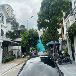 Cho thuê biệt thự An Hưng, Dương Nội, 300m2x 4 tầng làm vp, ở