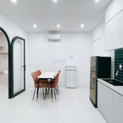 Căn Hộ Full Nội thất quận 7 gần quận 4