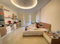 Bán nhà Kim Giang DT: 58m2 x 5 T, 5m ra phố, nhà đẹp, giá 6,33 tỷ