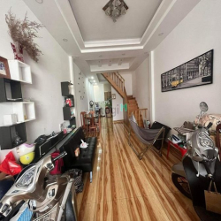Nhà Ni Sư Huỳnh Liên P.10 Tân Bình DT 72m2 Giá 7.1 Tỷ.