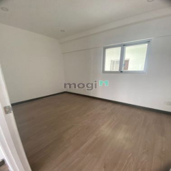 Bán CHCC Happy Valley, DT 100m2, 3PN, 2WC, căn góc, giá 5,5 tỷ