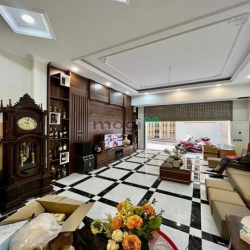 Bán nhà Nguyễn Chí Thanh, Đống Đa, Sát Ô Tô, 55m2 4T MT4.6, Giá 7.3 tỷ
