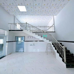 ☘️ Cần bán nhà mới xây, gần quốc Lộ 22, sổ hồng riêng