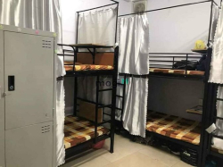 Cho thuê Ký túc xá 505 Lê Hồng Phong, Q10. Gía 1tr6