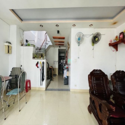 Bán nhà mặt tiền Bàu Cát đôi 6.3M X 19M- 4 tầng kinh doanh đỉnh