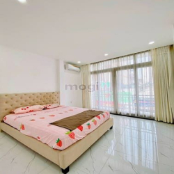 Bán nhà MT Thích Quảng Đức, gần khu ẩm thực Phan Xích Long, 62m2, 15.5