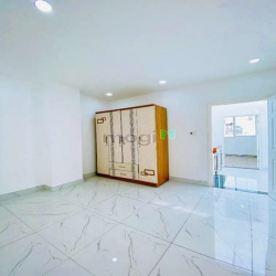 Bán nhà MT Thích Quảng Đức, gần khu ẩm thực Phan Xích Long, 62m2, 15.5
