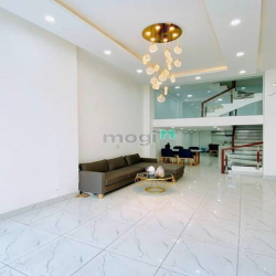 Bán nhà MT Thích Quảng Đức, gần khu ẩm thực Phan Xích Long, 62m2, 15.5