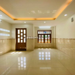 Bán nhà Xô Viết Nghệ Tĩnh, P26, Bình Thạnh, DT 4,3x10m, giá 2tỷ750,SHR