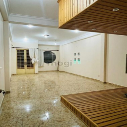 Cho thuê nhà đường nội bộ Tên lửa có máy lạnh