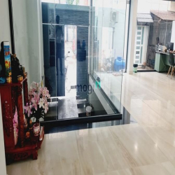 Bán căn hộ dịch vụ Tây Thạnh 10m x 17m 5 tầng chỉ 17.5 tỷ thương lượng