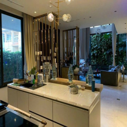 Cho thuê Biệt thự Mỹ Phú 5 phòng ngủ, nội thất cao cấp Phú Mỹ Hưng