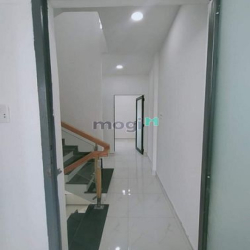 Cho thuê nhà HXH 303/4B Tân Sơn Nhì P.Tân Sơn Nhì Q.Tân Phú