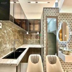 SỐC ! Bán gấp nhà đẹp Hậu Giang ,P6,Q6.80m2.Giá2tỷ800.Sổ Sẵn